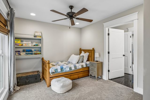 1765 Theta Pike, Columbia, TN 38401