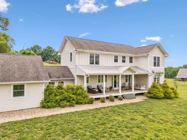 1765 Theta Pike, Columbia, TN 38401