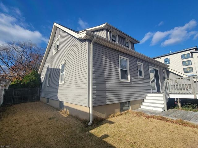 333 Livingston Rd, Linden City, NJ 07036