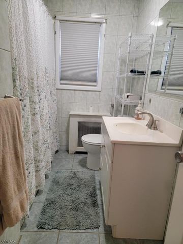 333 Livingston Rd, Linden City, NJ 07036