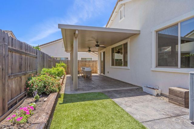 2008 Metalmark St, Roseville, CA 95747