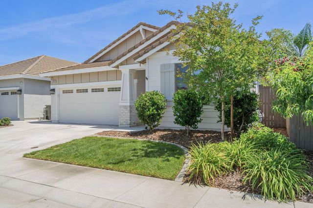 2008 Metalmark St, Roseville, CA 95747