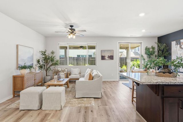 2008 Metalmark St, Roseville, CA 95747