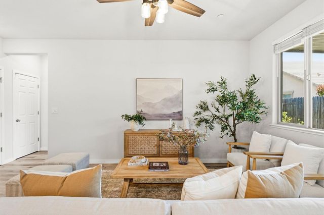 2008 Metalmark St, Roseville, CA 95747