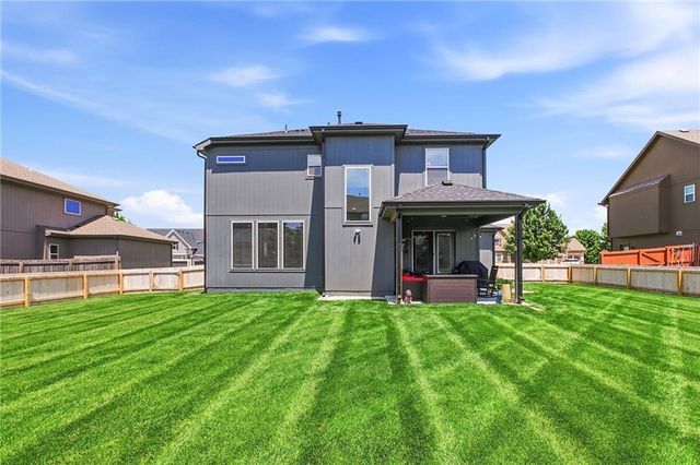 8209 NE 103rd Street, Kansas City, MO 64157