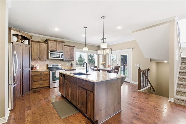 8209 NE 103rd Street, Kansas City, MO 64157