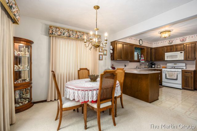 2921 Rosewood Street, Hudsonville, MI 49426