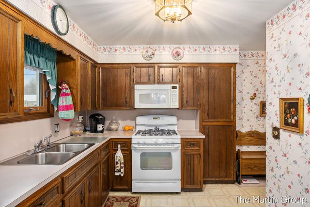 2921 Rosewood Street, Hudsonville, MI 49426