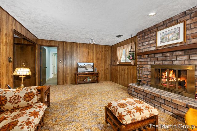 2921 Rosewood Street, Hudsonville, MI 49426