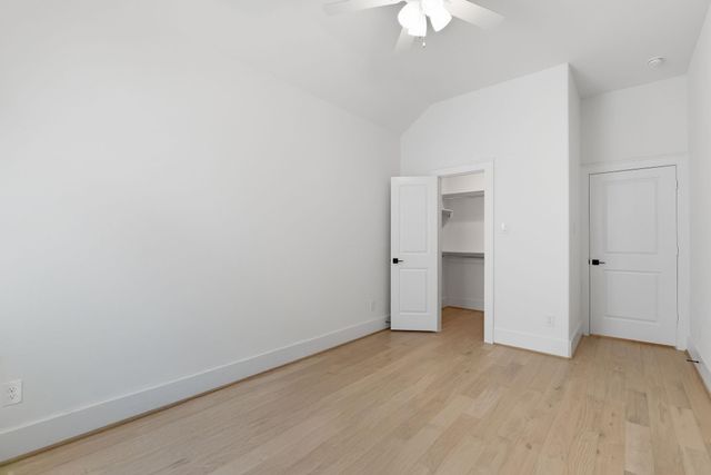 1436 Alexander St, Houston, TX 77008