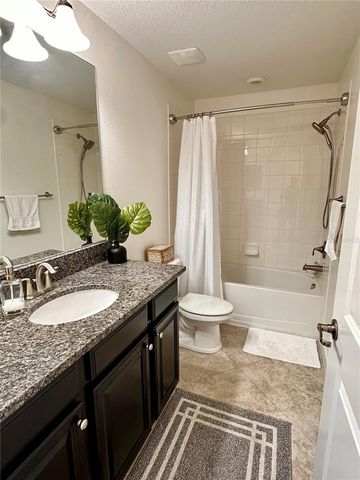 28450 TRANQUIL LAKE CIRCLE, Wesley Chapel, FL 33543