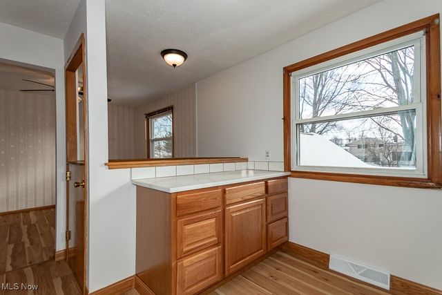 36548 Lakehurst Drive, Eastlake, OH 44095