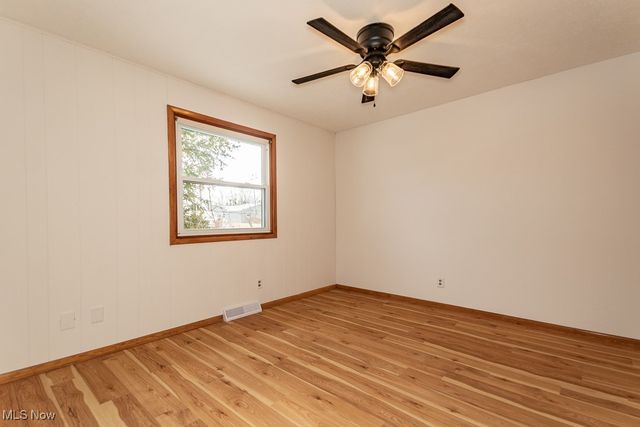 36548 Lakehurst Drive, Eastlake, OH 44095