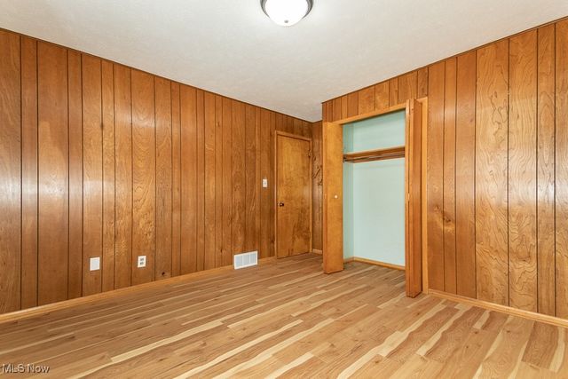 36548 Lakehurst Drive, Eastlake, OH 44095