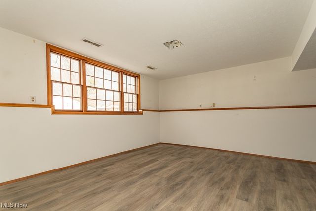 36548 Lakehurst Drive, Eastlake, OH 44095