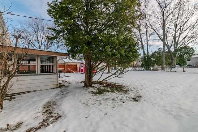 36548 Lakehurst Drive, Eastlake, OH 44095