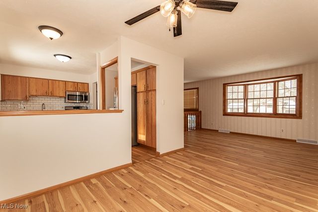 36548 Lakehurst Drive, Eastlake, OH 44095