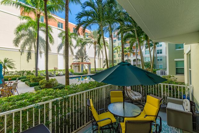 804 E Windward Way 108, Lantana, FL 33462