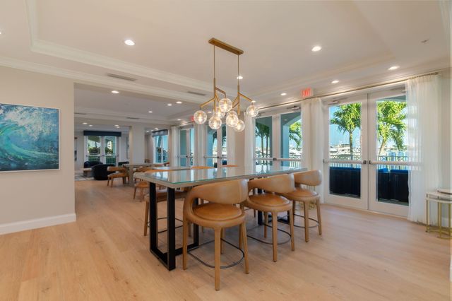 804 E Windward Way 108, Lantana, FL 33462