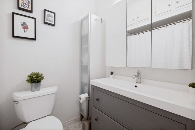 4419 Holland Avenue 109, Dallas, TX 75219