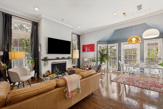 4419 Holland Avenue 109, Dallas, TX 75219