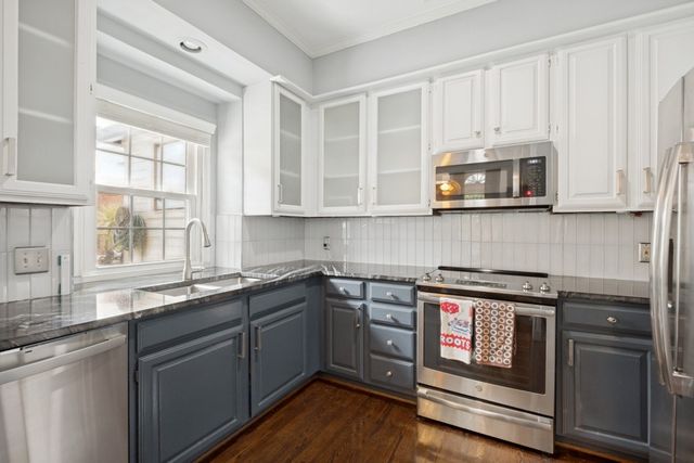 4419 Holland Avenue 109, Dallas, TX 75219