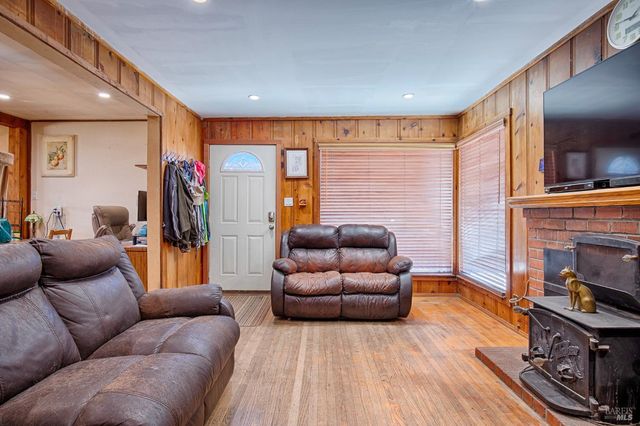 780 Brigham Ave, Santa Rosa, CA 95404