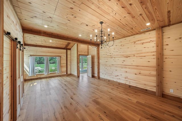 26534 Mitchell Road, Hempstead, TX 77445