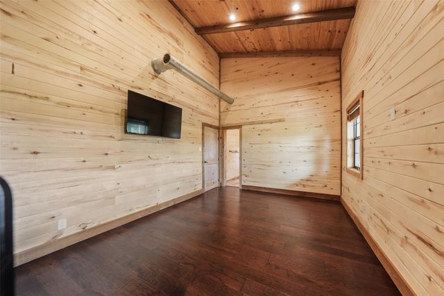 26534 Mitchell Road, Hempstead, TX 77445
