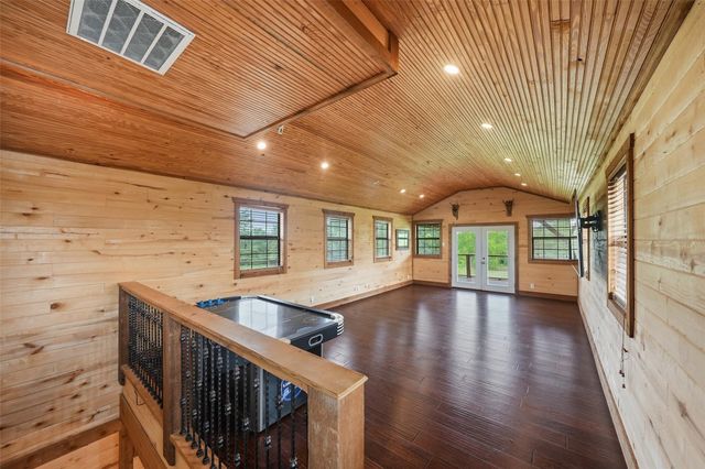 26534 Mitchell Road, Hempstead, TX 77445