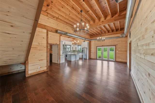 26534 Mitchell Road, Hempstead, TX 77445