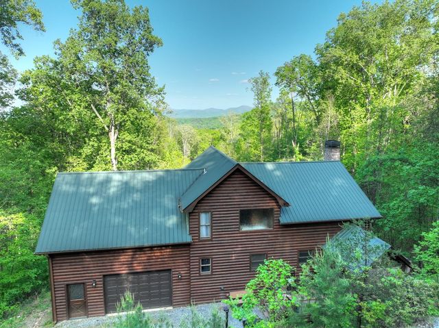 840 Deer Crest Road, Blue Ridge, GA 30513