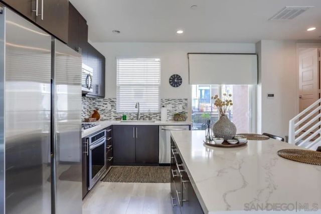 7859 Stylus Dr, San Diego, CA 92108