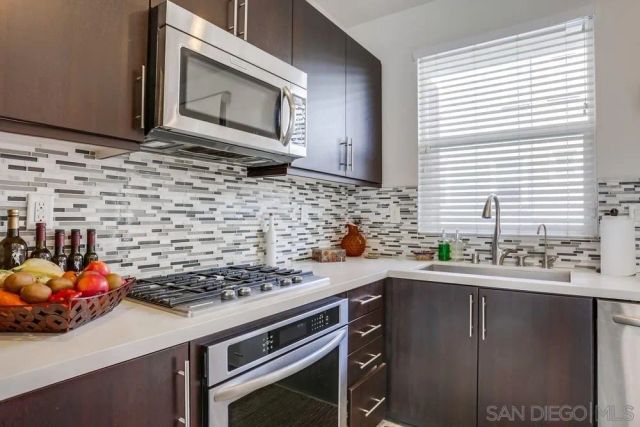 7859 Stylus Dr, San Diego, CA 92108