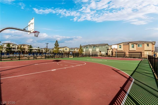 2670 Mango Light Avenue, North Las Vegas, NV 89086