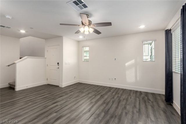 2670 Mango Light Avenue, North Las Vegas, NV 89086