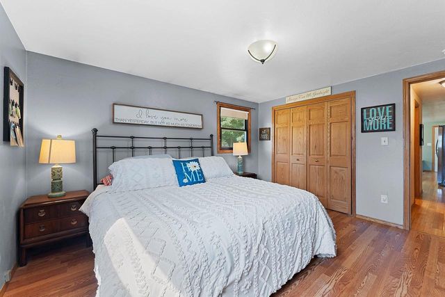 1307 SUNRAY LANE, Green Bay, WI 54313