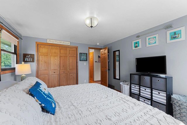 1307 SUNRAY LANE, Green Bay, WI 54313