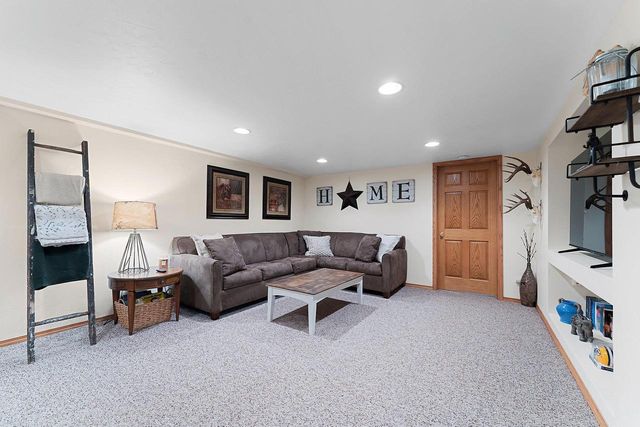1307 SUNRAY LANE, Green Bay, WI 54313