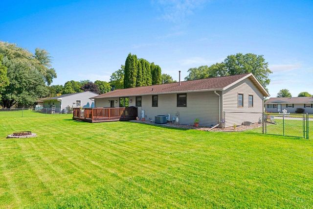 1307 SUNRAY LANE, Green Bay, WI 54313