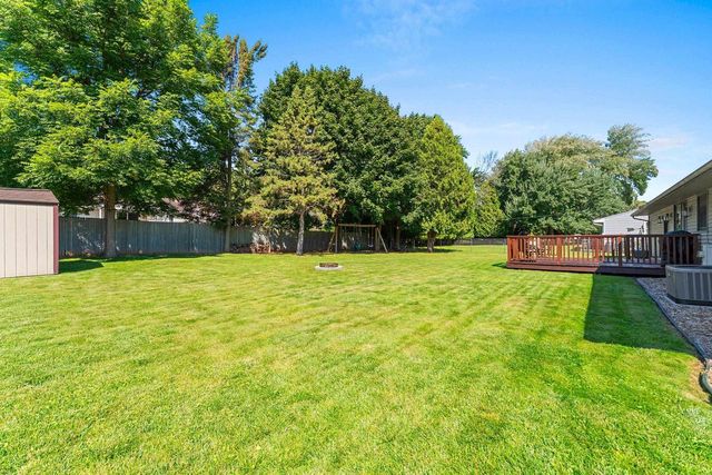 1307 SUNRAY LANE, Green Bay, WI 54313