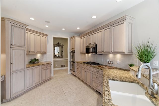 6645 Oleander Lane, Portage, MI 49024