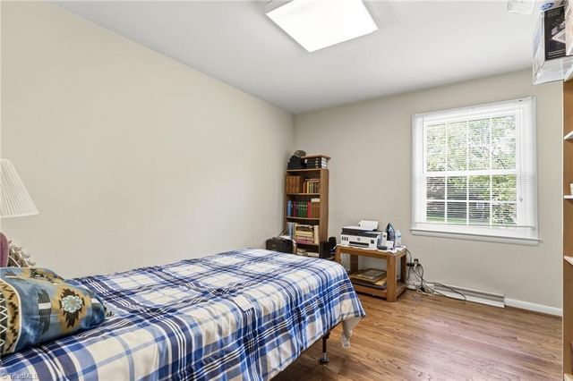120 Tangle Drive, Jamestown, NC 27282