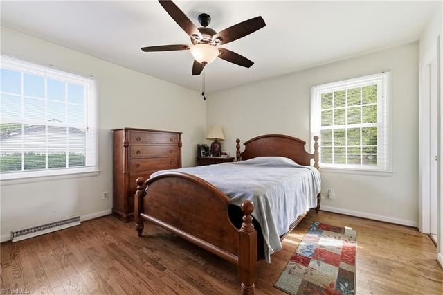 120 Tangle Drive, Jamestown, NC 27282