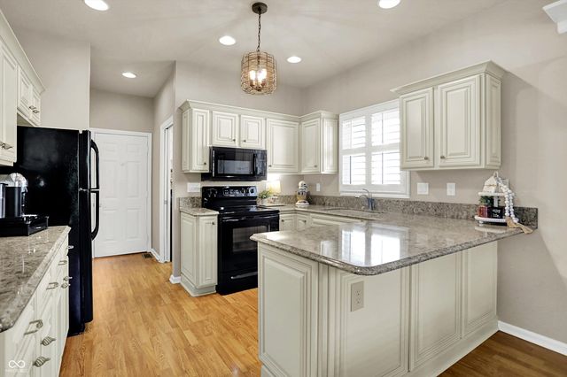 1646 Foxmere Boulevard, Greenwood, IN 46142
