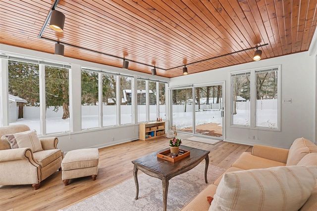 244 Leisure Lane, Holland, MI 49424