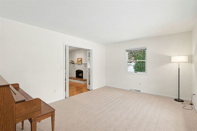 244 Leisure Lane, Holland, MI 49424