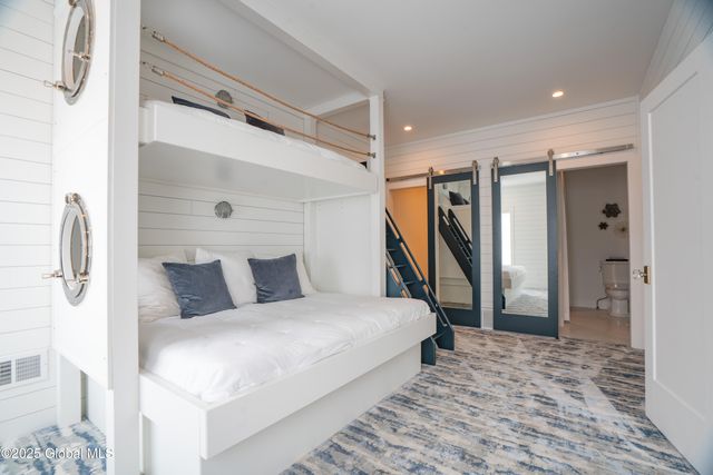 67 Cambridge Way, Colonie, NY 12110