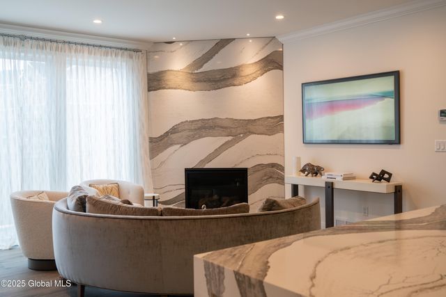 67 Cambridge Way, Colonie, NY 12110