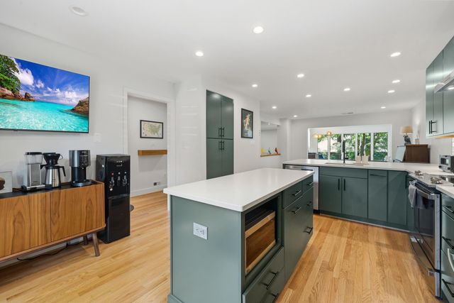 11766 INDIAN RIDGE RD, Reston, VA 20191